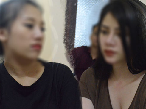 Nghe tin con gái rạch mặt người khác, mẹ ngã gục tại bệnh viện-4