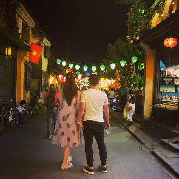 Cuộc sống như bà hoàng của chị em Á hậu Trà My - Thanh Tú sau khi kết hôn với chồng đại gia hơn nhiều tuổi-10