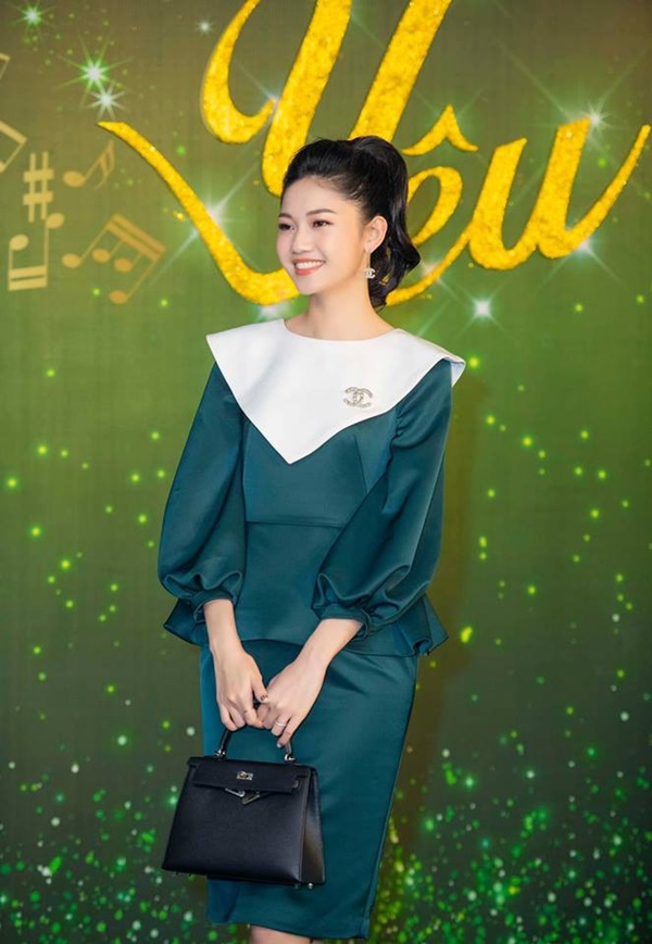 Cuộc sống như bà hoàng của chị em Á hậu Trà My - Thanh Tú sau khi kết hôn với chồng đại gia hơn nhiều tuổi-26