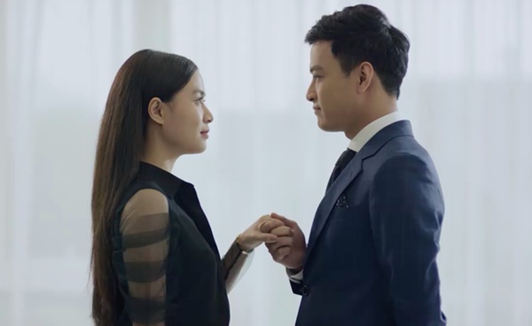 Hé lộ cảnh Hoàng Thùy Linh chủ động ôm ấp, hôn môi, gọi Hồng Đăng là người yêu-5