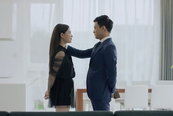 Hé lộ cảnh Hoàng Thùy Linh chủ động ôm ấp, hôn môi, gọi Hồng Đăng là người yêu-8