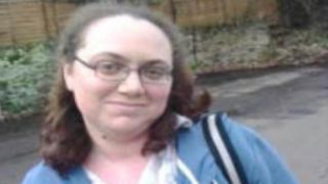 Bức thư tình bị xé vụn bên cạnh thi thể người phụ nữ tố cáo tội ác của gã đàn ông lụy tình, ép người khác phải yêu mình-1