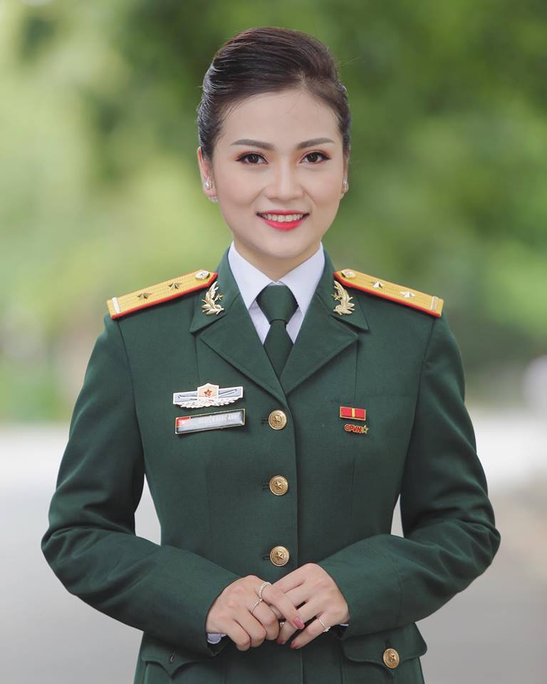 Cuộc sống MC Ngọc Anh xáo trộn khi công bố từng lấy nhầm chồng đồng tính-2