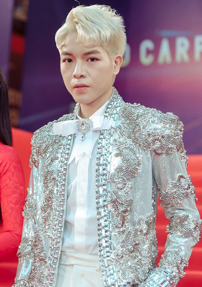 Erik, Đức Phúc cùng sửa gần hết mặt: Người đẹp đỉnh cao, kẻ xuống sắc-13