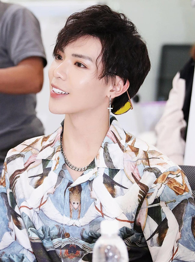 Erik, Đức Phúc cùng sửa gần hết mặt: Người đẹp đỉnh cao, kẻ xuống sắc-8