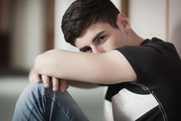 Yêu đương lần cuối trước chia tay, cô gái cố tình bẻ gãy của quý bạn trai-1