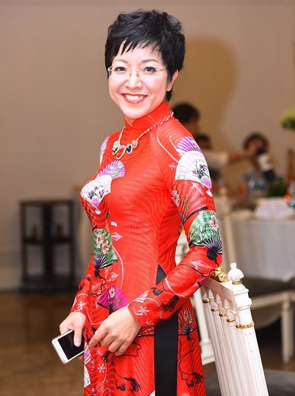 Dàn sao phía Bắc nô nức đến dự đám cưới hoành tráng của NSND Trung Hiếu và vợ trẻ kém gần 2 giáp-6