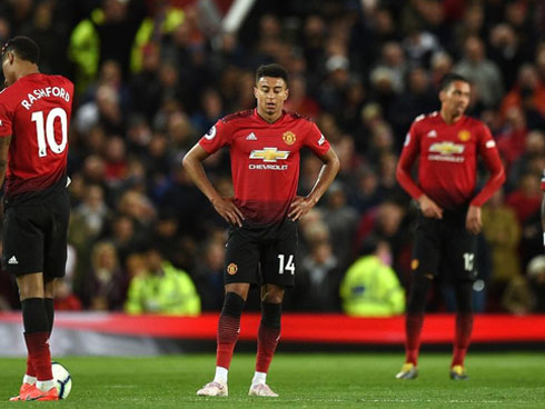 Kompany lập siêu phẩm đưa Man City tiến sát chức vô địch-4