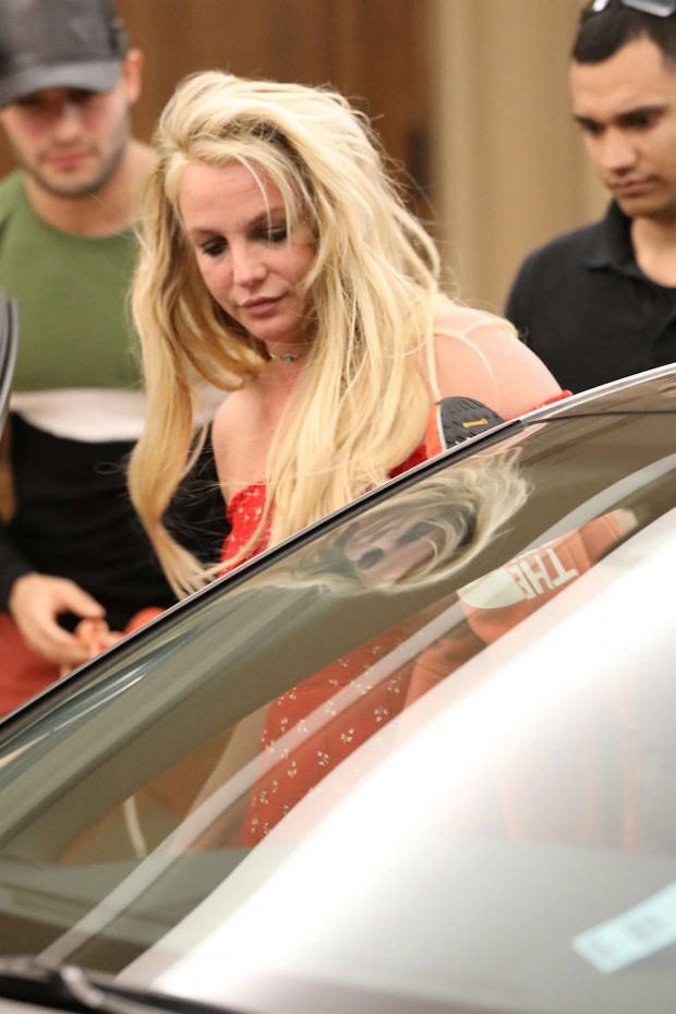 Britney Spears tiều tụy đến đáng thương, chuyện gì đang xảy ra với cô?-3