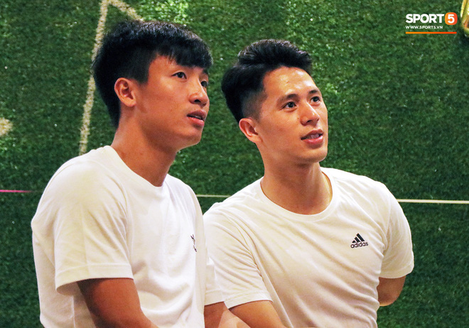 Cặp Đình Trọng - Tiến Dũng tái hiện màn diễn xuất kinh điển trong tiệc sinh nhật-2