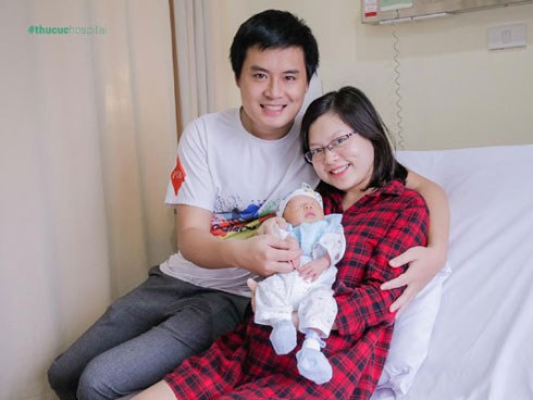 Hành trình vượt cạn của mẹ bầu cạn ối, có u nang