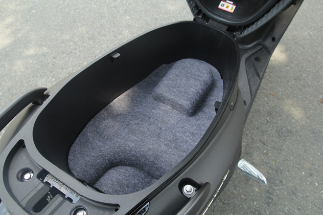 Nắng nóng kéo dài: Tuyệt đối không để 5 vật này trong cốp xe để tránh tai nạn-1