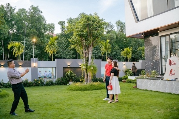 Quốc Trường mừng sinh nhật ở biệt thự xa hoa mới xây-7