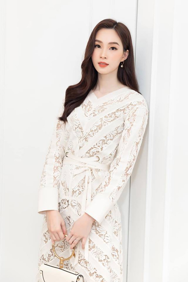 Sự thật sau bức ảnh tự sướng sang chảnh của Hoa hậu Đặng Thu Thảo-2