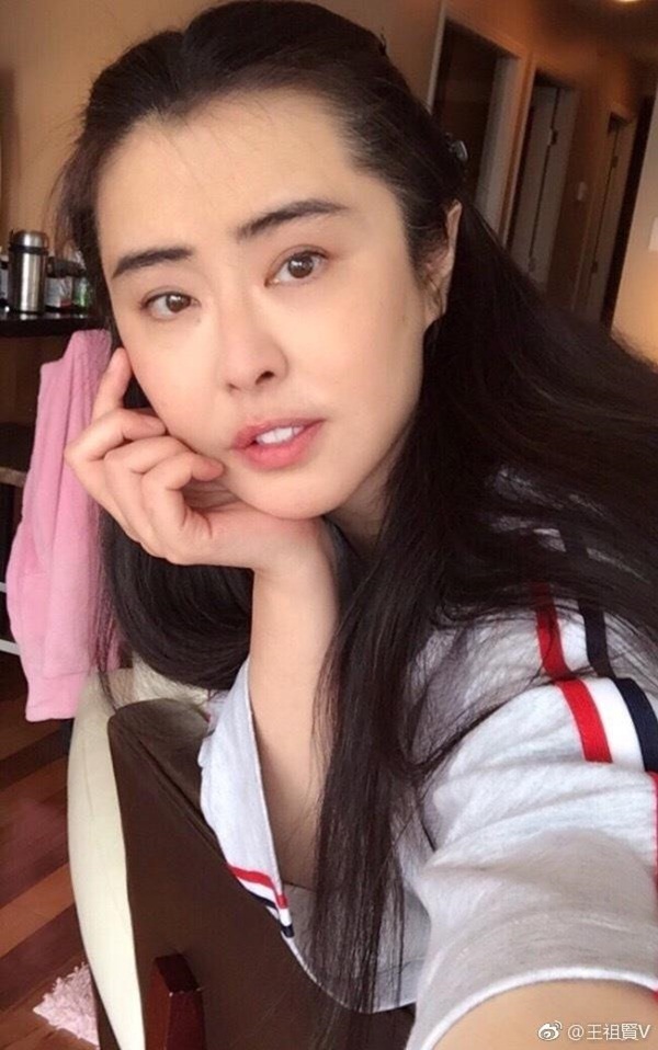 Vương Tổ Hiền - tượng đài sắc đẹp bị lừa tình suốt cả thanh xuân-9