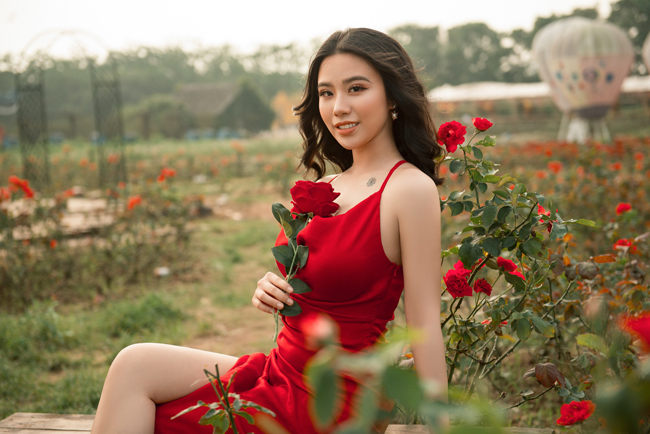 Vẻ nóng bỏng của người đẹp sống thử với bạn trai thiếu gia Hà Nội-15