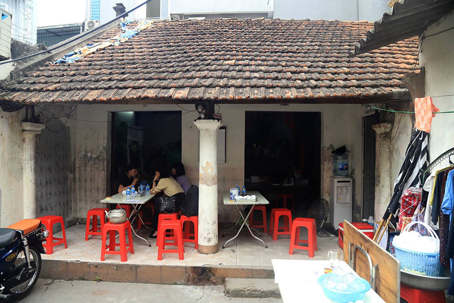 Nữ lao công bị tông tử vong: Con trai nghẹn ngào mời mẹ về ăn cơm-10