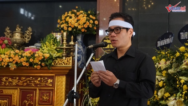 Xuân Bắc viếng người mẫu 37 tuổi mất vì ung thư dạ dày-14