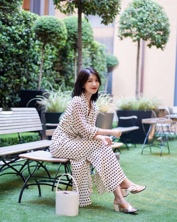 Xúng xính đi chơi ngày lễ, chị em đừng bỏ qua món đồ thanh lịch và cực sành điệu này-16