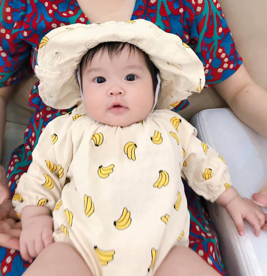 Đi trốn tận resort sang chảnh ở Đà Nẵng, đại gia đình Hằng Túi gây choáng với đội hình 10 thành viên ríu rít xếp hàng-12