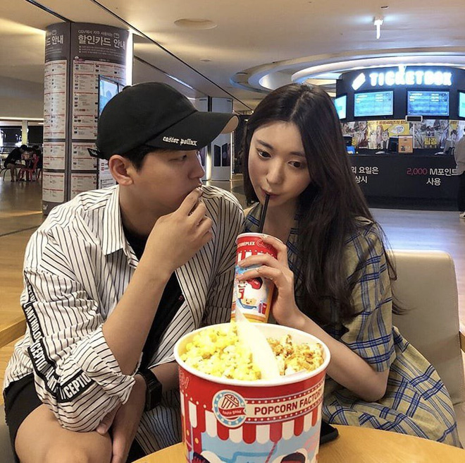 Đi xem Endgame, cô gái phát điên khi ngồi chung nhóm bạn cười rung cả ghế, liên tục trò chuyện chẳng để ai yên-1