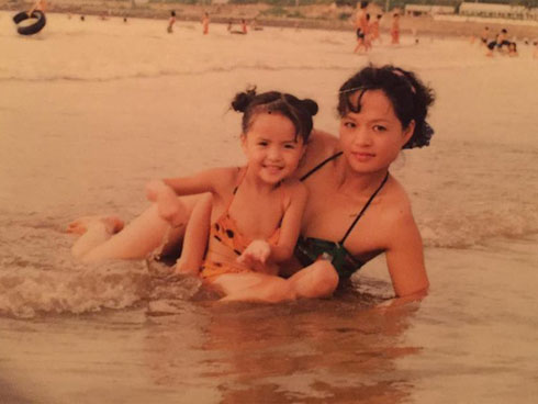 Vẻ nóng bỏng của loạt mỹ nhân làm mưa làm gió trên sóng VTV-21