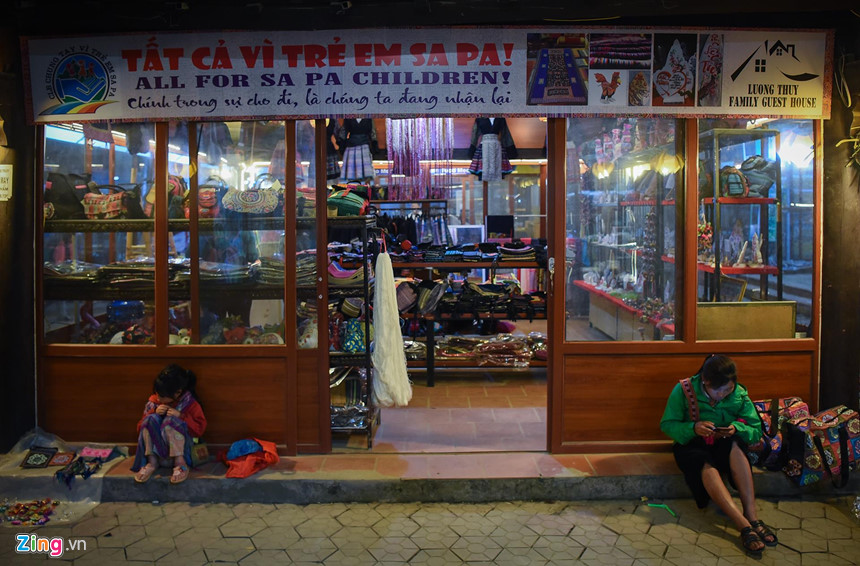 Sa Pa đông nghẹt khách du lịch lúc nửa đêm-6