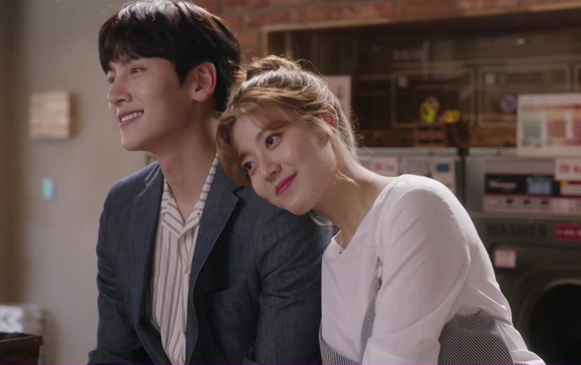 Chồng đưa bồ nhí đi du lịch dịp nghỉ lễ, tôi lẳng lặng gửi 2 bức ảnh khiến anh tức tốc bay về-1