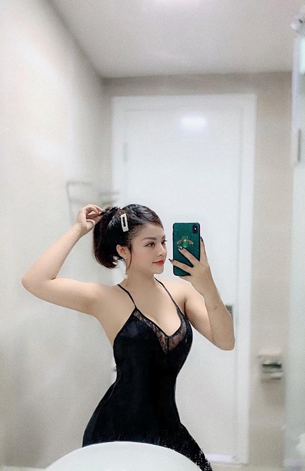 Giảm cân xuất sắc, cô gái lột xác gợi cảm đến khó ngờ-11