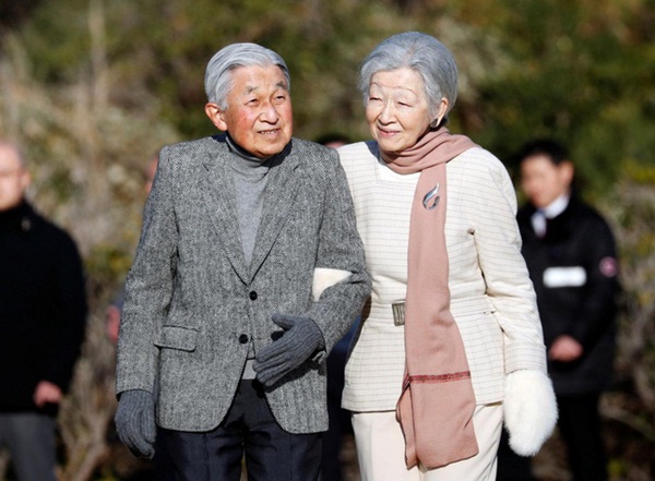 Con đường trở thành mẫu nghi thiên hạ” của Hoàng hậu Nhật Bản Michiko và con dâu Masako: Chứa đầy máu và nước mắt cùng góc khuất đáng sợ ít ai biết-8