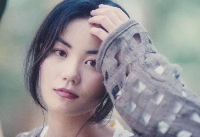 Trương Bá Chi xinh đẹp như tác phẩm điêu khắc, trẻ hơn một Vương Phi 2 đời chồng đến tận 10 tuổi tại sao vẫn để mất Tạ Đình Phong?-5