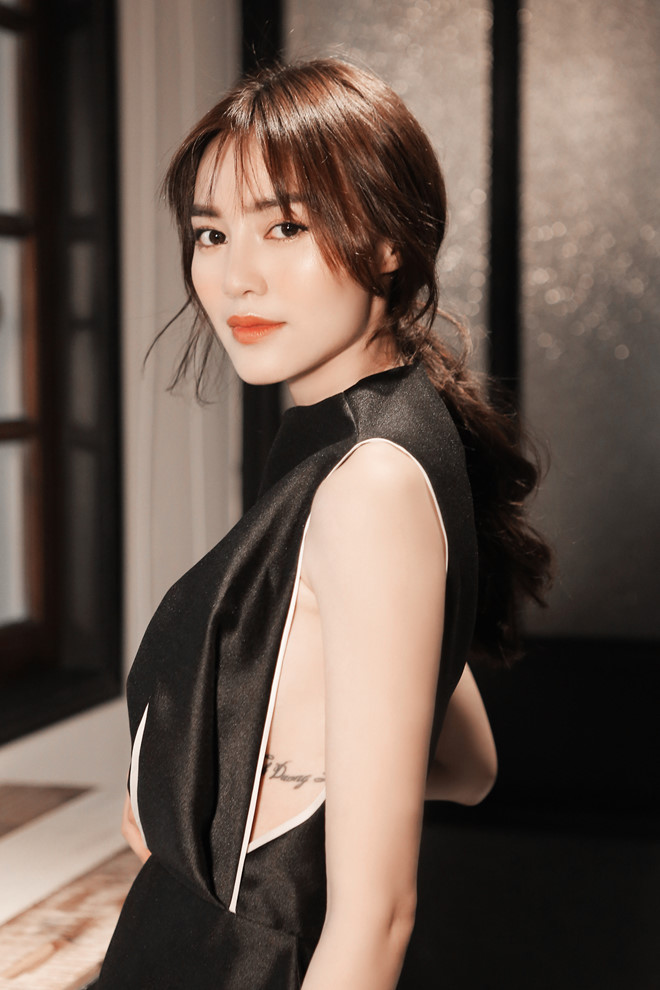 Ngọc nữ thế hệ mới Ninh Dương Lan Ngọc liên tục gây bất ngờ khi khoe hình xăm khu vực nhạy cảm-6