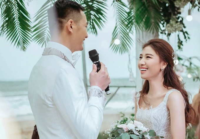 Đám cưới xa hoa của con gái bầu Đệ và người mẫu bên biển Thanh Hóa-3