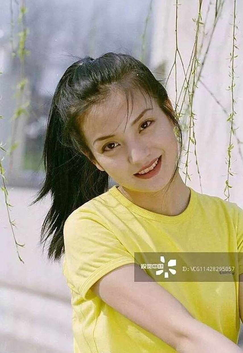 Loạt ảnh Triệu Vy hồi mới đôi mươi đúng là khiến lòng người xốn xang khi ngắm nhìn-6