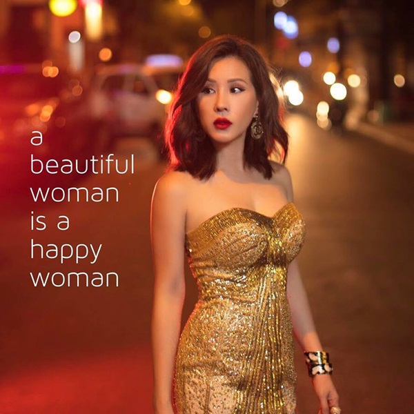 Những Hoa hậu tuổi U50 vẫn xinh đẹp, nóng bỏng bậc nhất showbiz-15