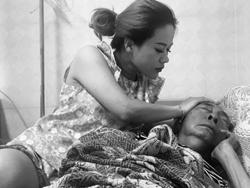 Nghệ sĩ Lê Bình: Hơn 30 năm cống hiến cho nghệ thuật và giọt nước mắt lúc cuối đời vì không thể tiếp tục sự nghiệp diễn xuất-9