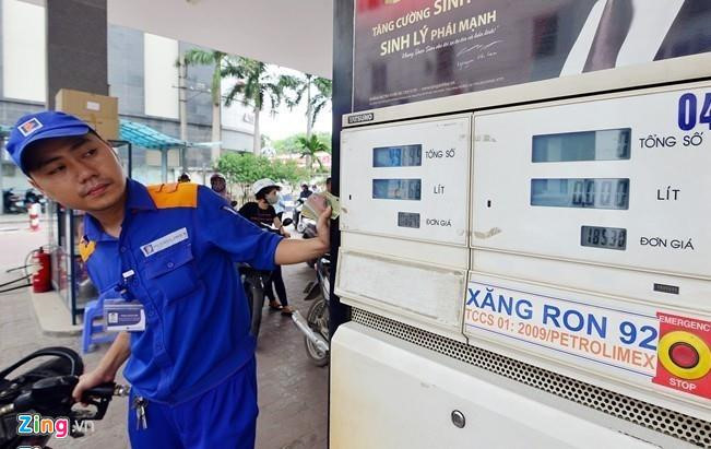 Giá xăng có thể tăng 400-500 đồng/lít sau nghỉ lễ 30/4 - 1/5-1