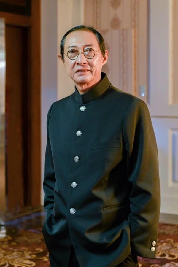 Nghệ sĩ Lê Bình: Hơn 30 năm cống hiến cho nghệ thuật và giọt nước mắt lúc cuối đời vì không thể tiếp tục sự nghiệp diễn xuất-1