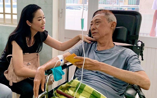 Xót xa lời dặn của Lê Bình trước lúc qua đời: Đừng như anh, tiền tỉ giờ cũng như đống rác-1