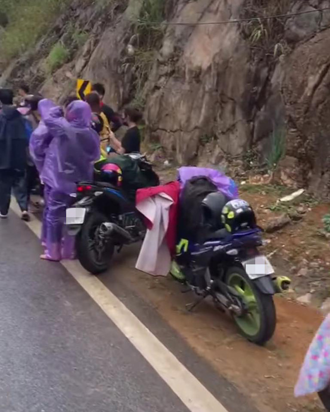 Dừng ở bên đường, các phượt thủ để lại sản phẩm khiến tất cả nhìn thấy đều bức xúc-2