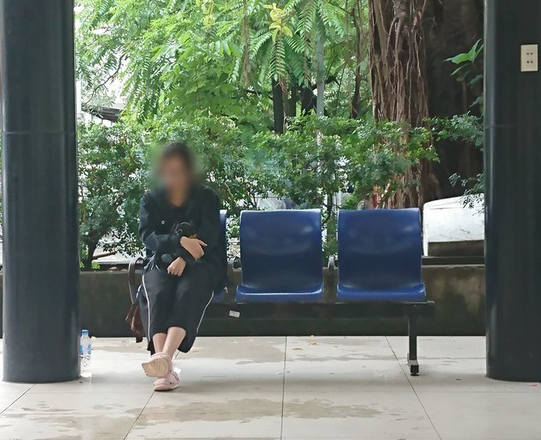 Gia cảnh éo le của nạn nhân bị xe Mercedes tông tử vong ở hầm Kim Liên: Nhà chẳng có gì đáng giá, chồng ốm nặng, con trai mắc bệnh tự kỷ-2