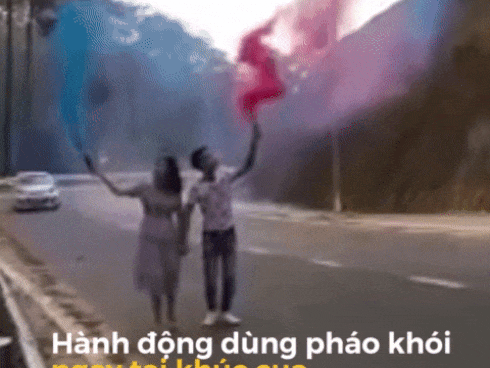 Chụp ảnh sống ảo cho bạn gái, chàng trai suýt trả giá bằng cả tính mạng-1