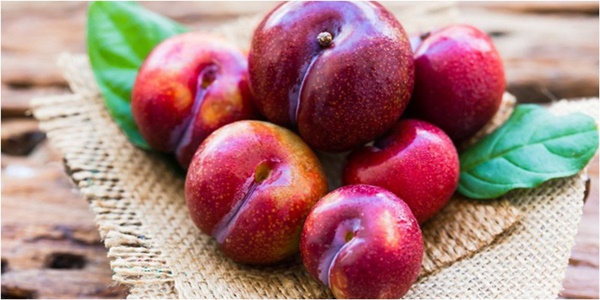 Ăn nhiều mận thực sự có thể gặp họa khôn lường như thế này-1