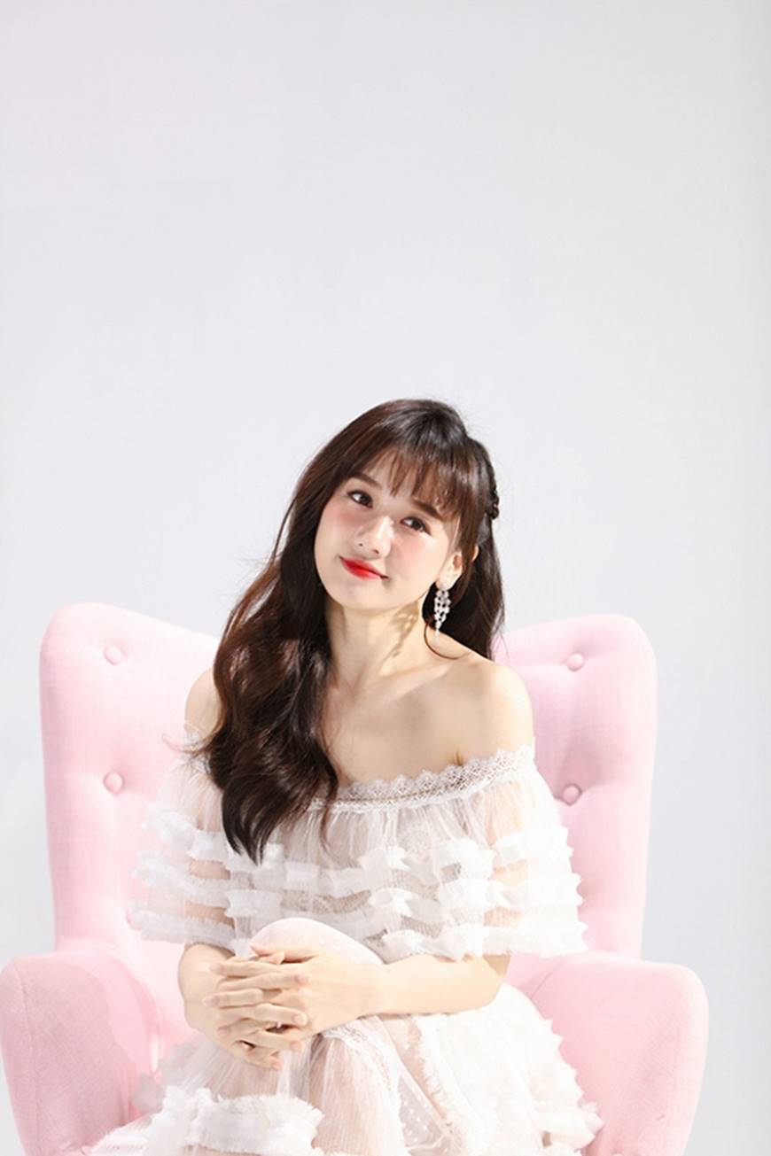 Ngỡ ngàng với độ trẻ trung của Hari Won ở tuổi 34-1