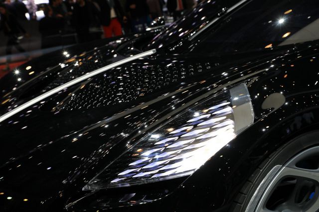 Siêu xe đắt nhất thế giới về tay Cristiano Ronaldo?-3