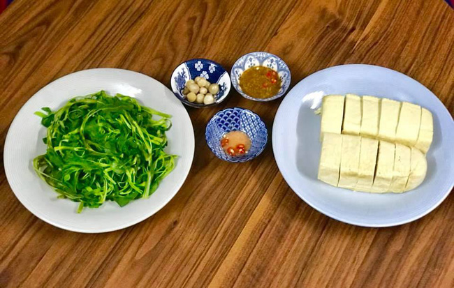 Mẹ 3 con khoe loạt ảnh mâm cơm hàng ngày, chị em tròn mắt thán phục khi biết danh tính tác giả-4