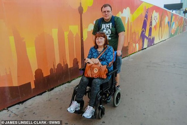 Nam thanh niên 17 tuổi kết hôn với cụ bà 51 tuổi 18 năm trước giờ ra sao?-5