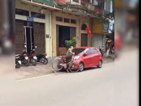 Người dân nói gì về đề xuất tài xế say xỉn phải nạo vét sông Tô Lịch-1