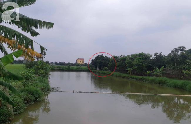 Cận cảnh chiếc chuồng của người bố nhốt con trai như vật nuôi, đầy ruồi muỗi và hôi thối được bạn bè giải cứu ở Hưng Yên-17