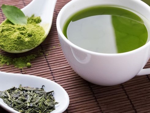 Bổ sung trà xanh vào chế độ ăn, cô gái trẻ không ngờ mình mắc phải căn bệnh nguy hiểm này